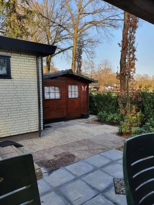 Cozy Chalet For 4 Veluwe Putten Exterior photo